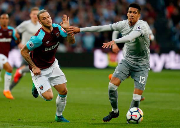 勒斯与孔蒂 勒斯与孔蒂